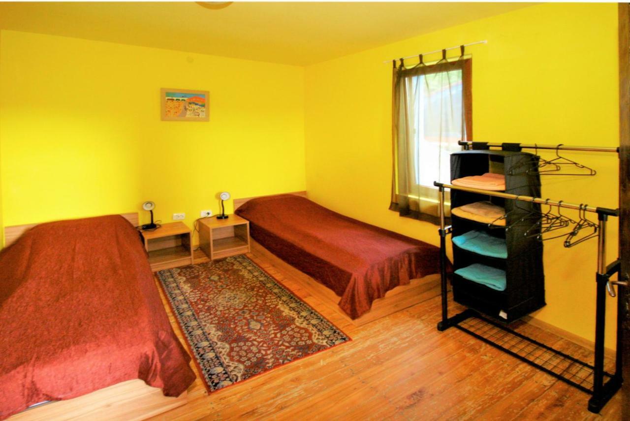 Chuchi Guest House 1 Zlatna Panega Luaran gambar